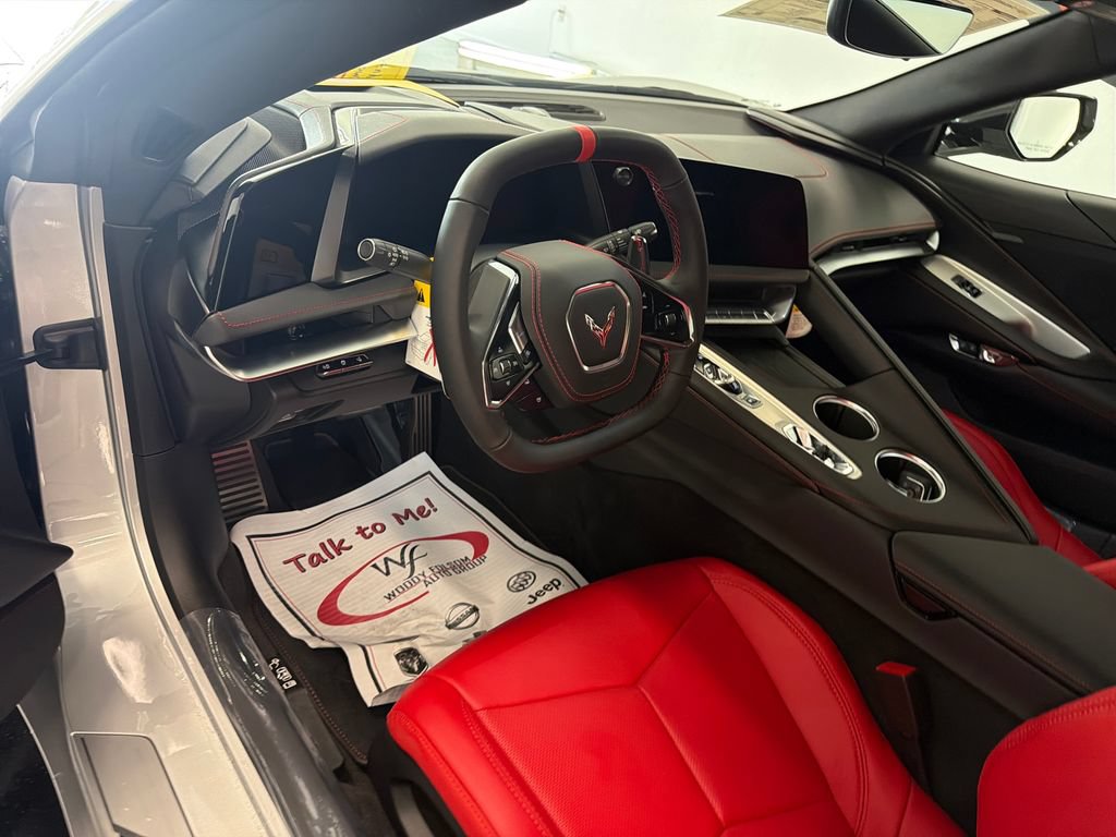 New 2027 Chevrolet Corvette Grand Sport w/ Z52 Sport Performance Package RWD image 11