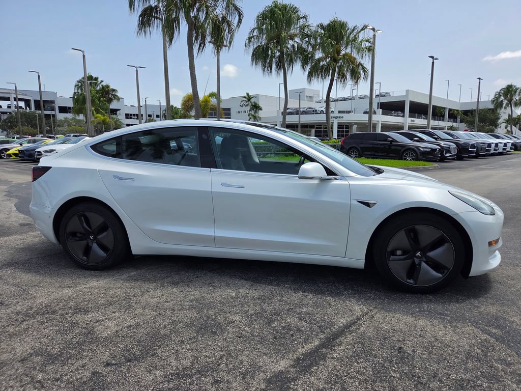 Used 2018 Tesla Model 3 Mid Range RWD image 7