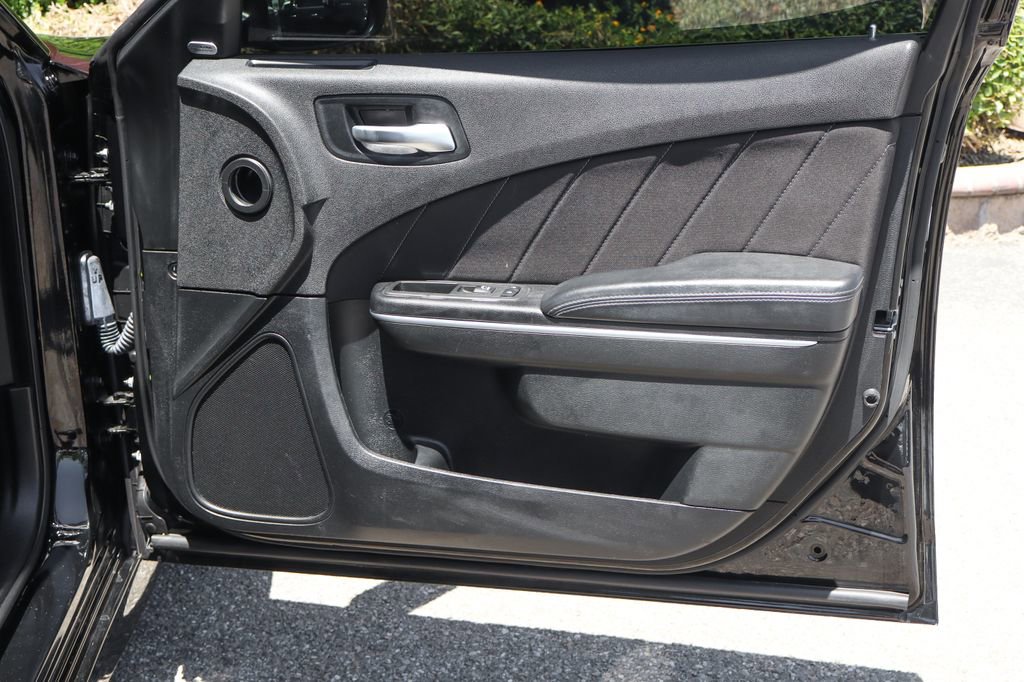 Used 2022 Dodge Charger R/T RWD image 40
