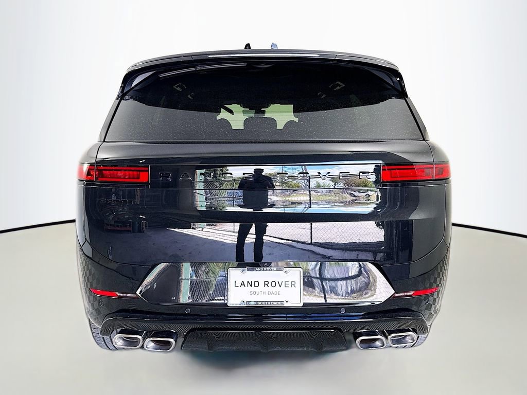 New 2026 Land Rover Range Rover Sport Dynamic SE image 6