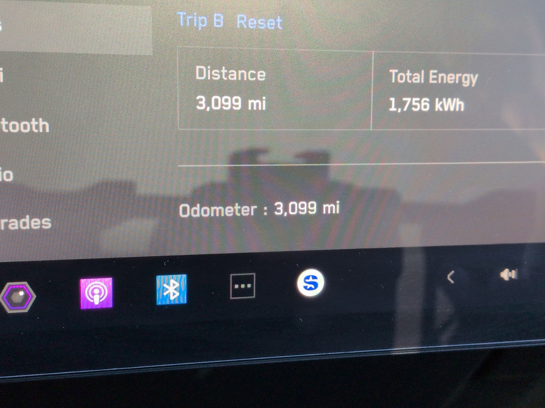 Used 2025 Tesla Cybertruck AWD Crew Cab image 21