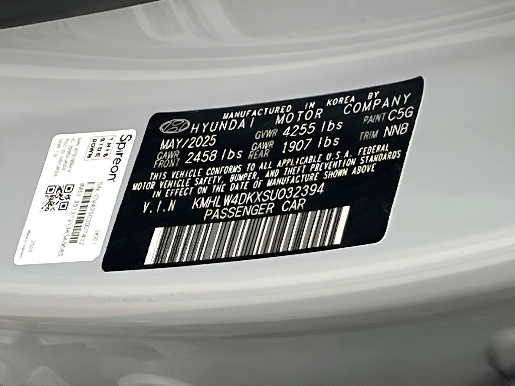 Used 2025 Hyundai Elantra N FWD image 34