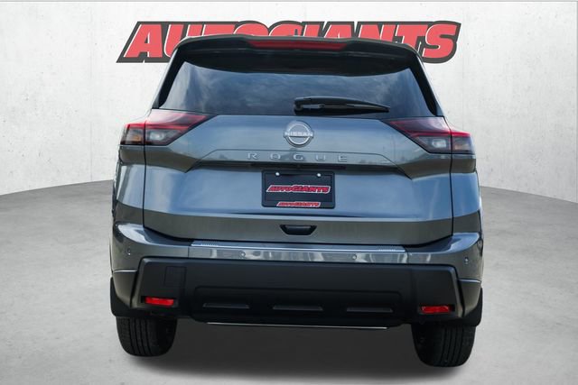 New 2026 Nissan Rogue SV image 7