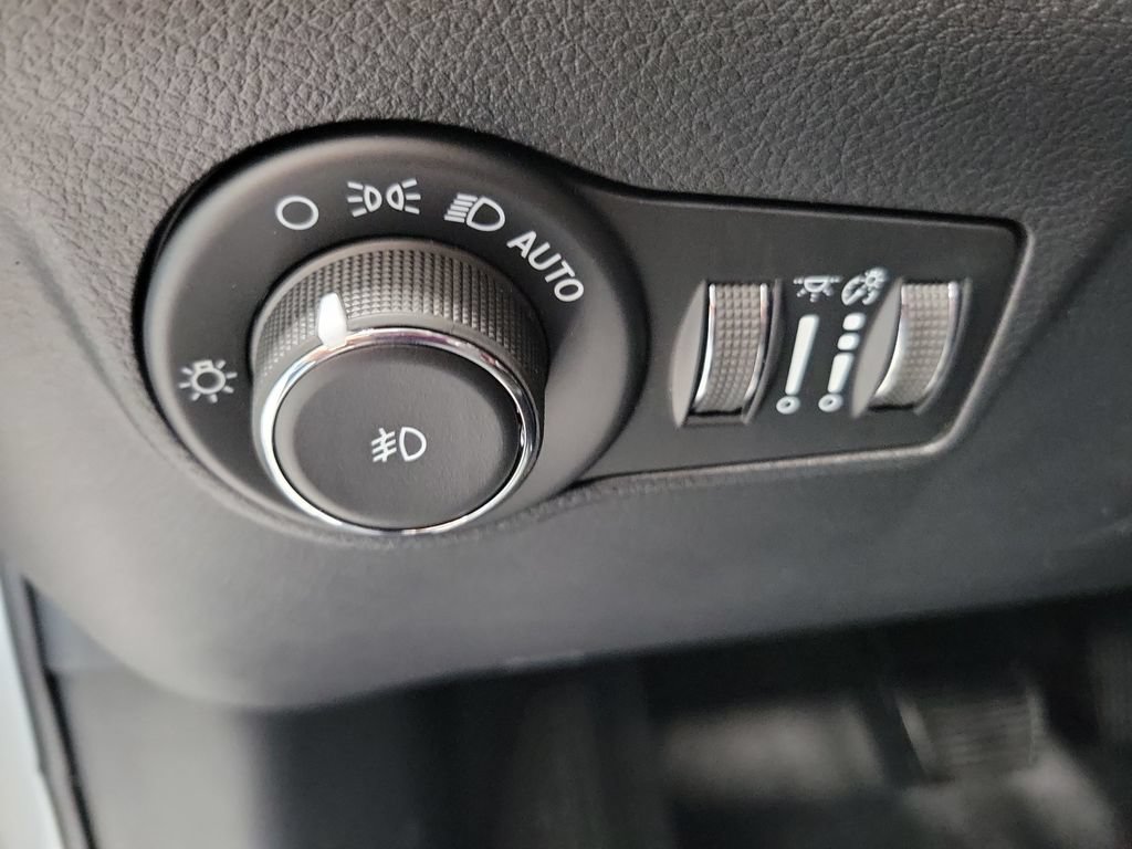 New 2026 Jeep Compass Trailhawk AWD/4WD image 26