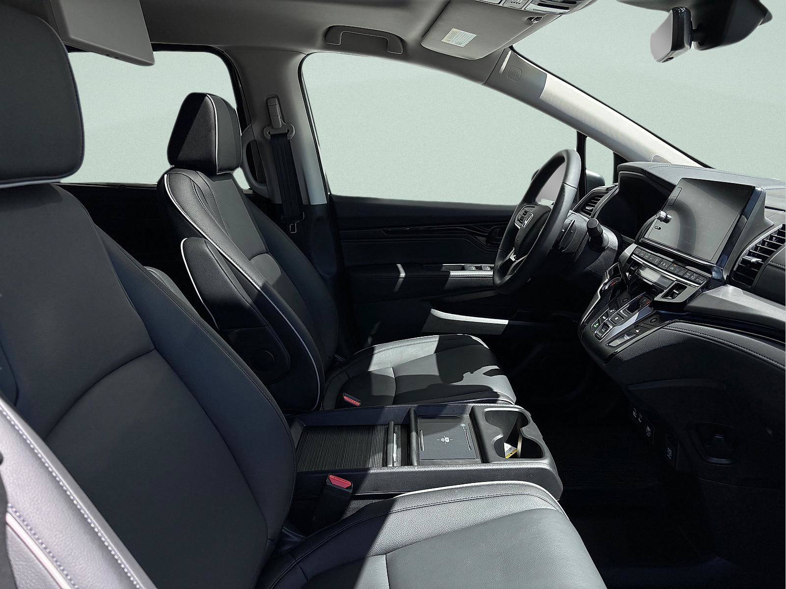 Certified 2026 Honda Odyssey Touring image 42