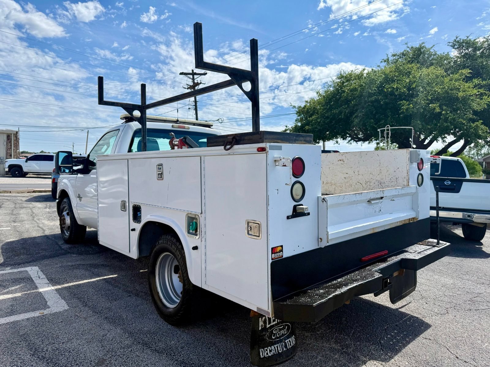 Used 2011 Ford F350 XL w/ XL Value Pkg RWD image 5