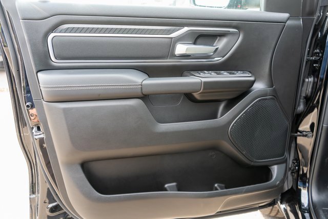 New 2026 RAM 1500 4x4 Crew Cab image 11