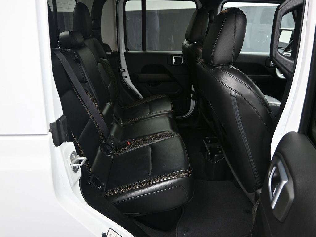 Used 2023 Jeep Gladiator Overland image 35