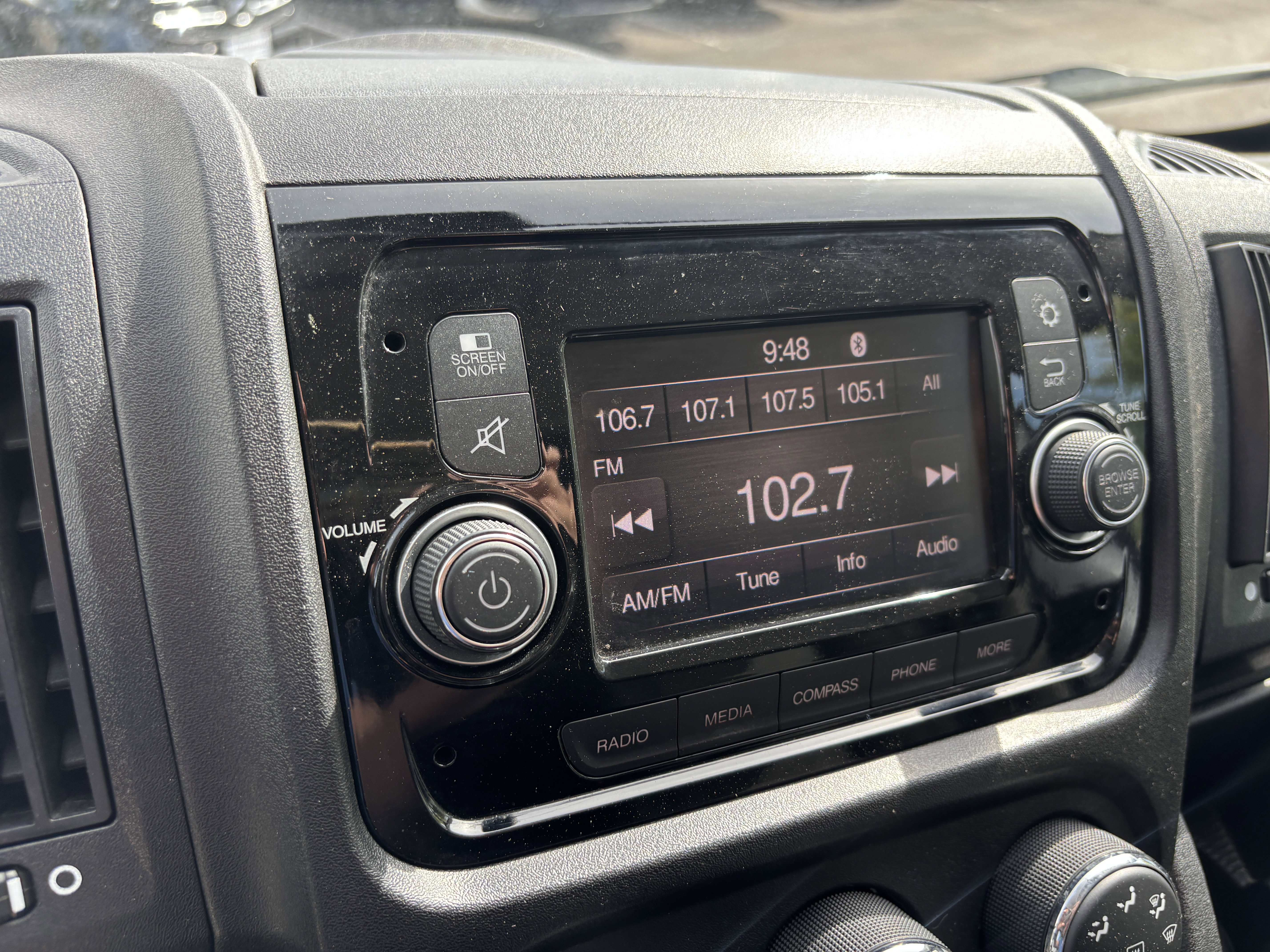 Used 2019 RAM ProMaster 2500 FWD image 17