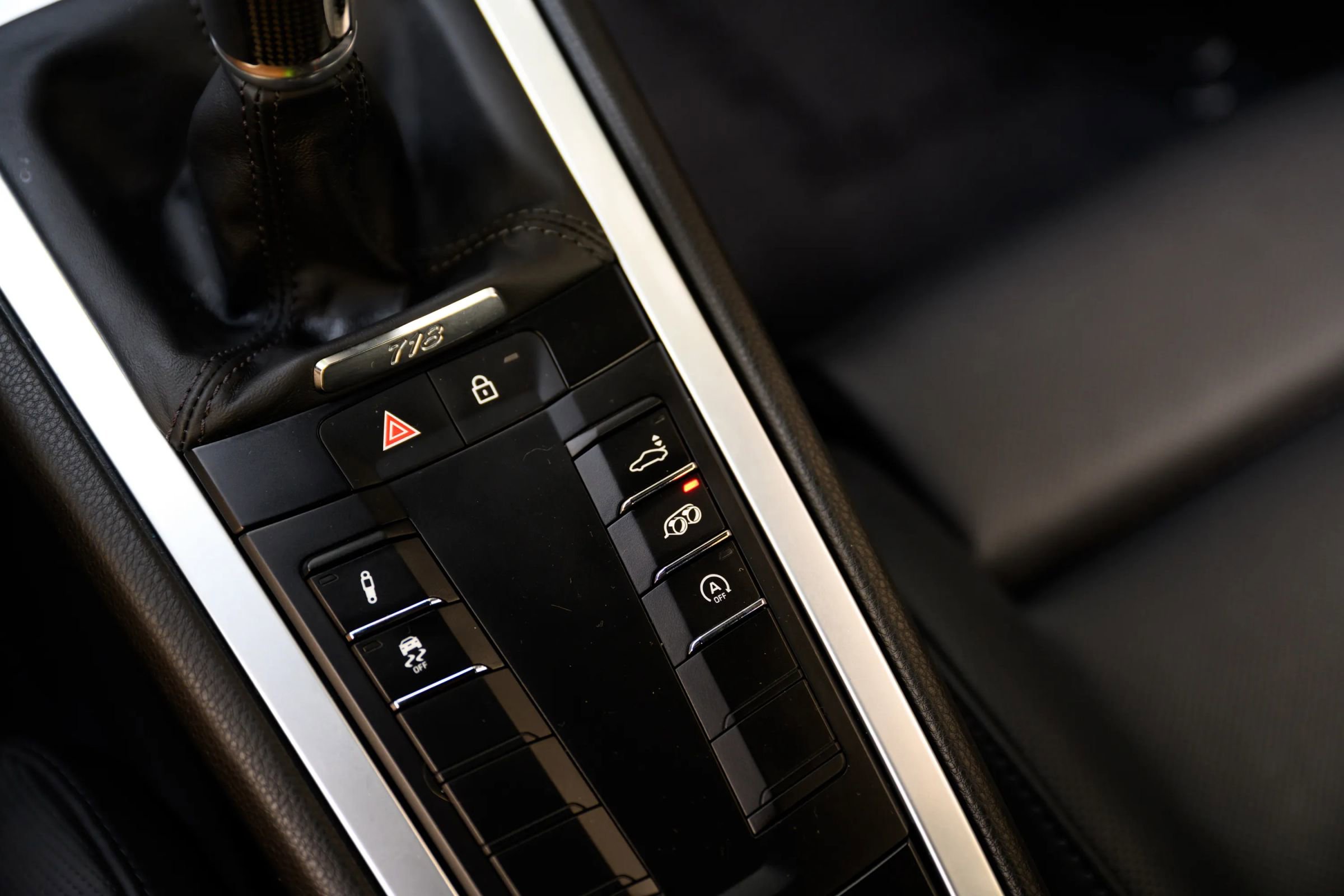 Used 2024 Porsche 718 Cayman GT4 image 59