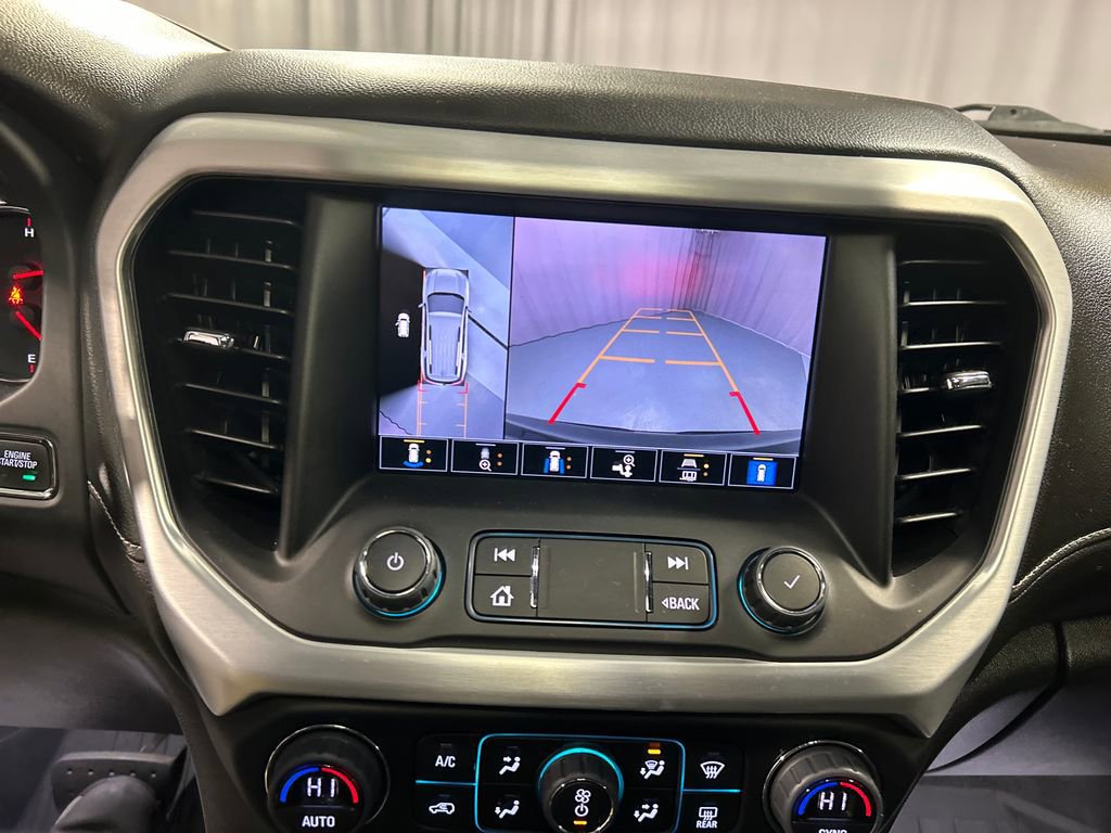 Used 2023 GMC Acadia SLT w/ Technology Package image 18