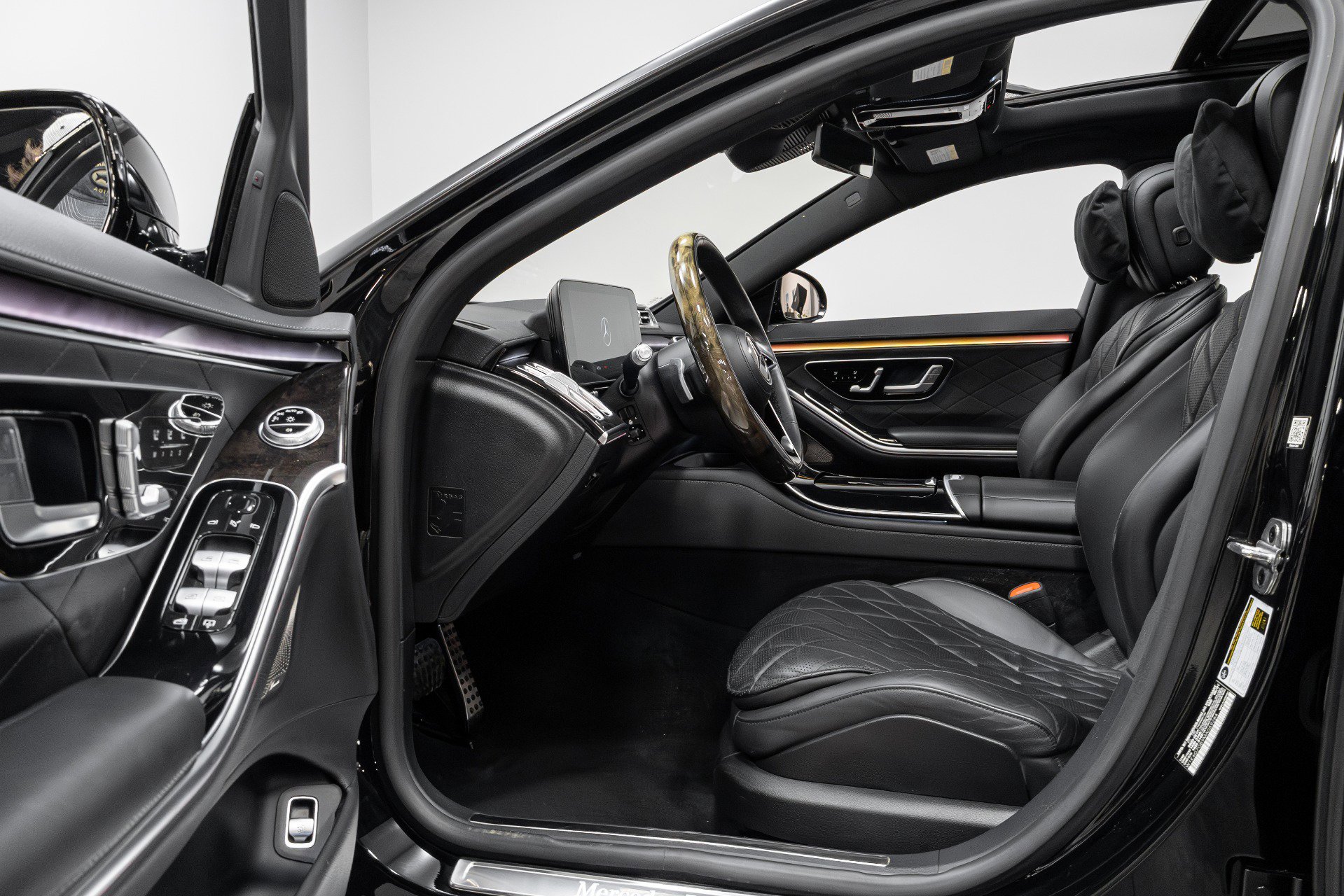 Used 2021 Mercedes-Benz S 580 4MATIC Sedan image 5