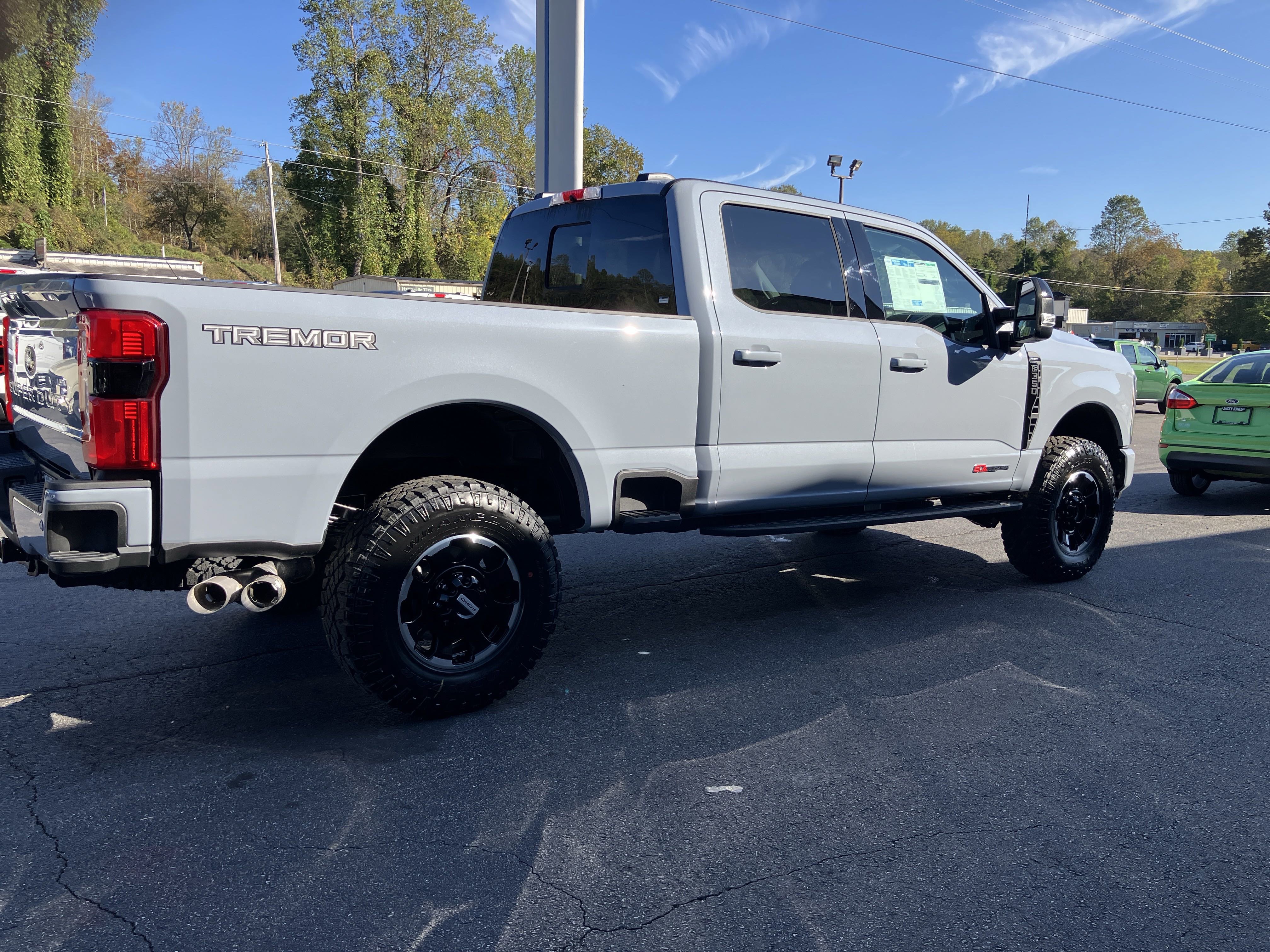 New 2026 Ford F350 Lariat image 6