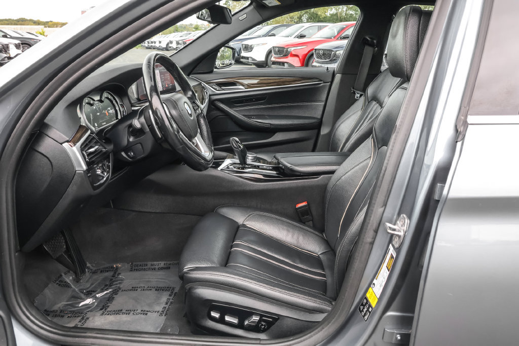 Used 2019 BMW 530i xDrive w/ Convenience Package AWD/4WD image 6