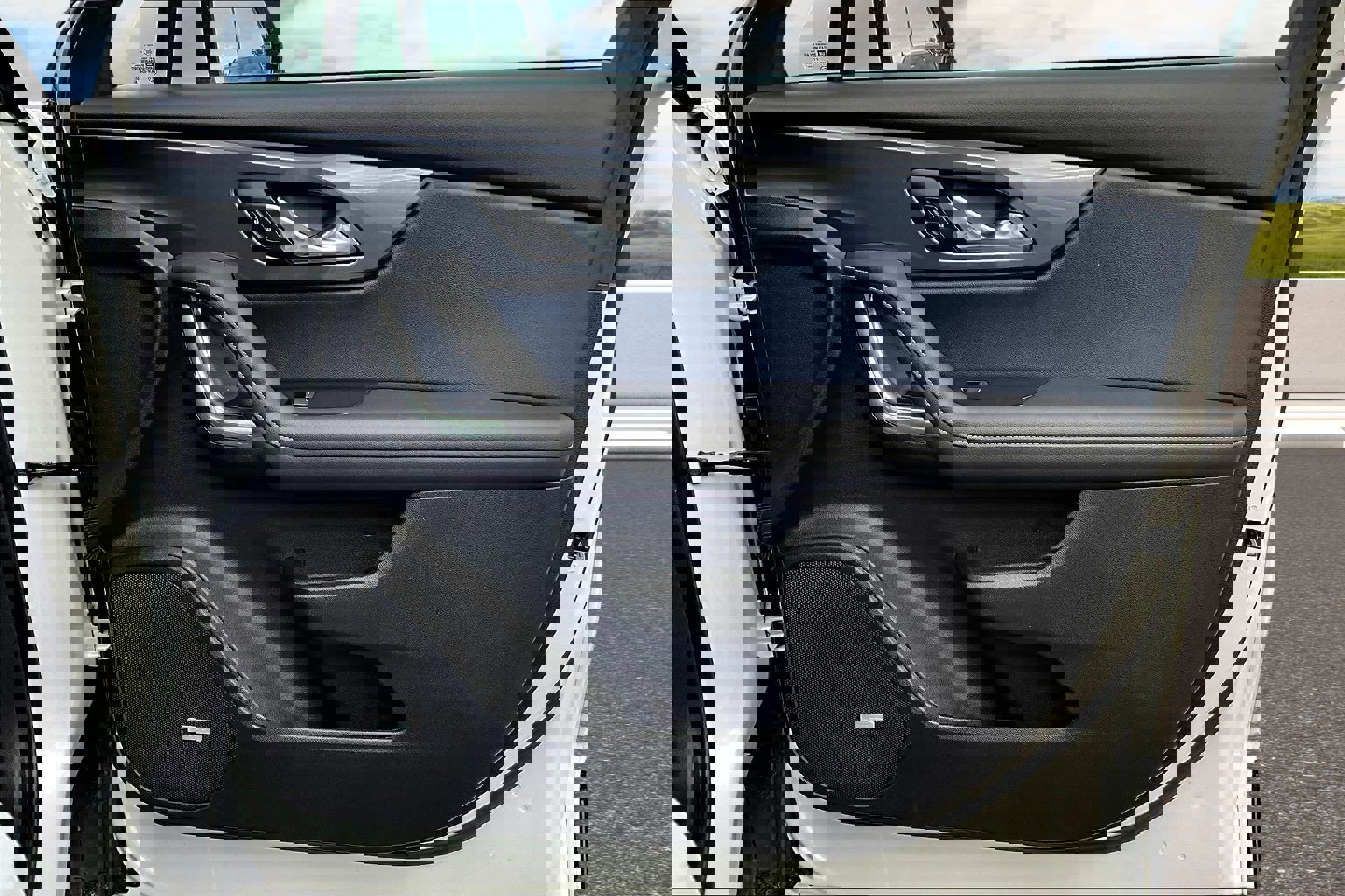 Used 2023 Chevrolet Blazer RS w/ Driver Confidence II Package image 20