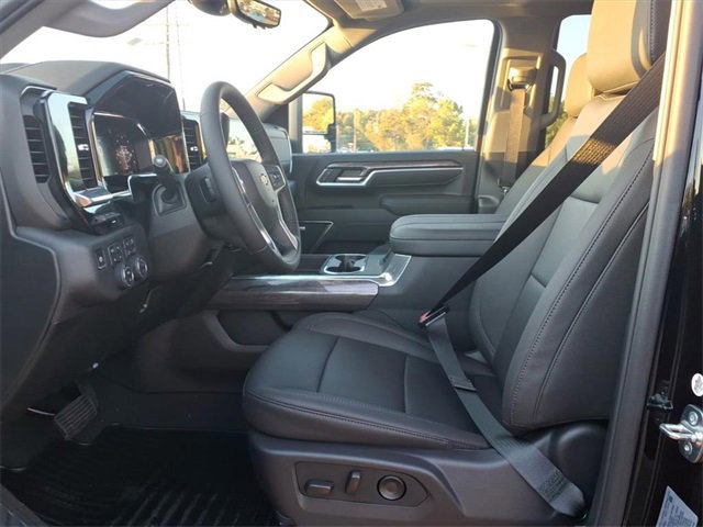 New 2026 Chevrolet Silverado 2500 LTZ w/ Z71 Chrome Sport Edition image 12