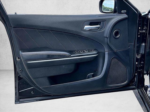 Used 2022 Dodge Charger R/T RWD image 18