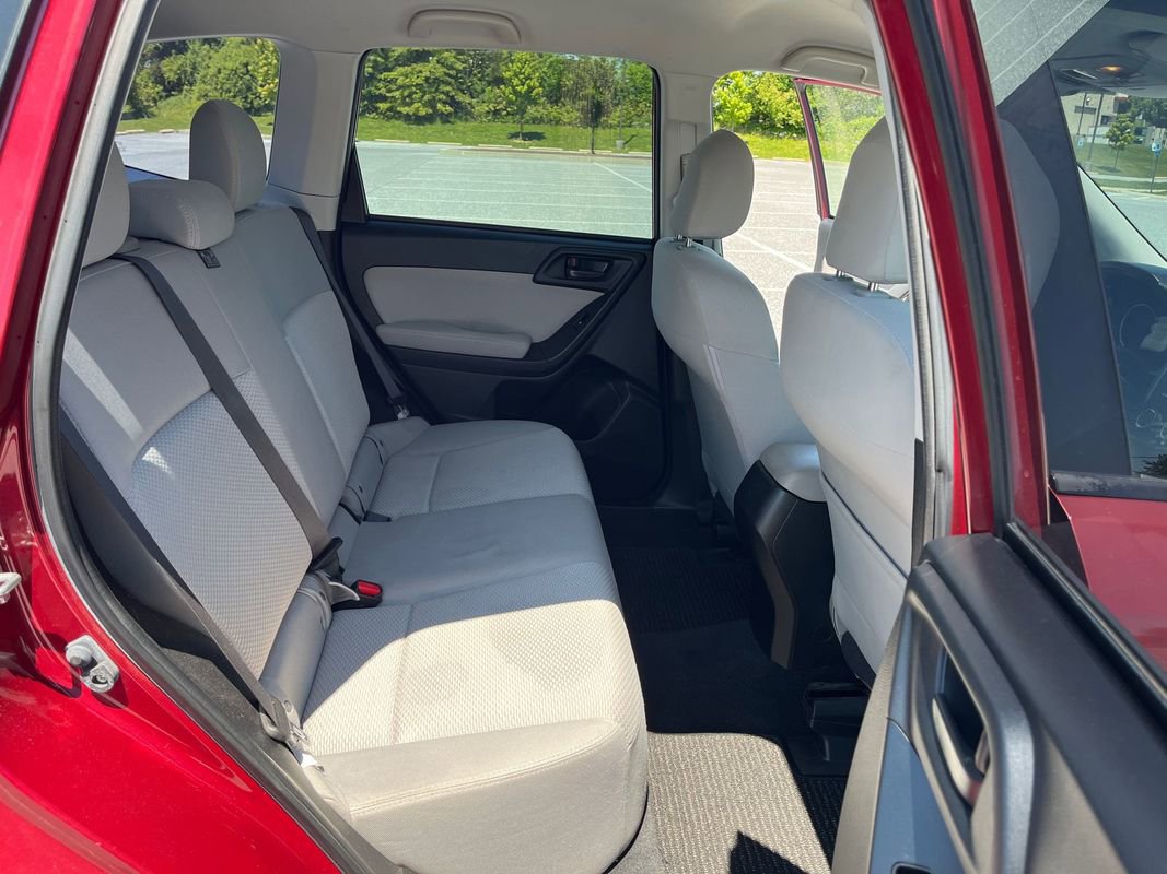 Used 2014 Subaru Forester 2.5i AWD/4WD image 13