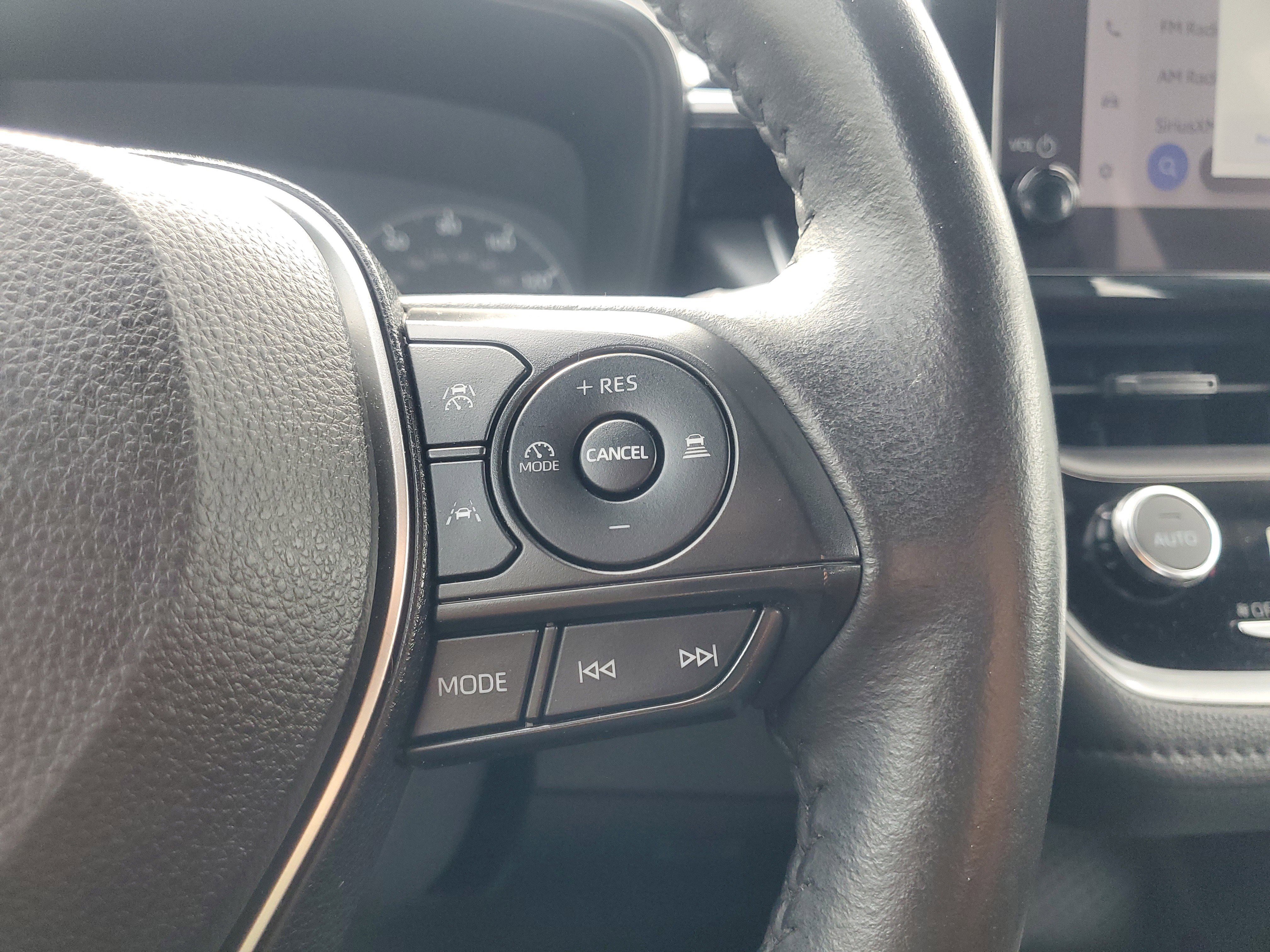 Used 2023 Toyota Corolla SE FWD image 22