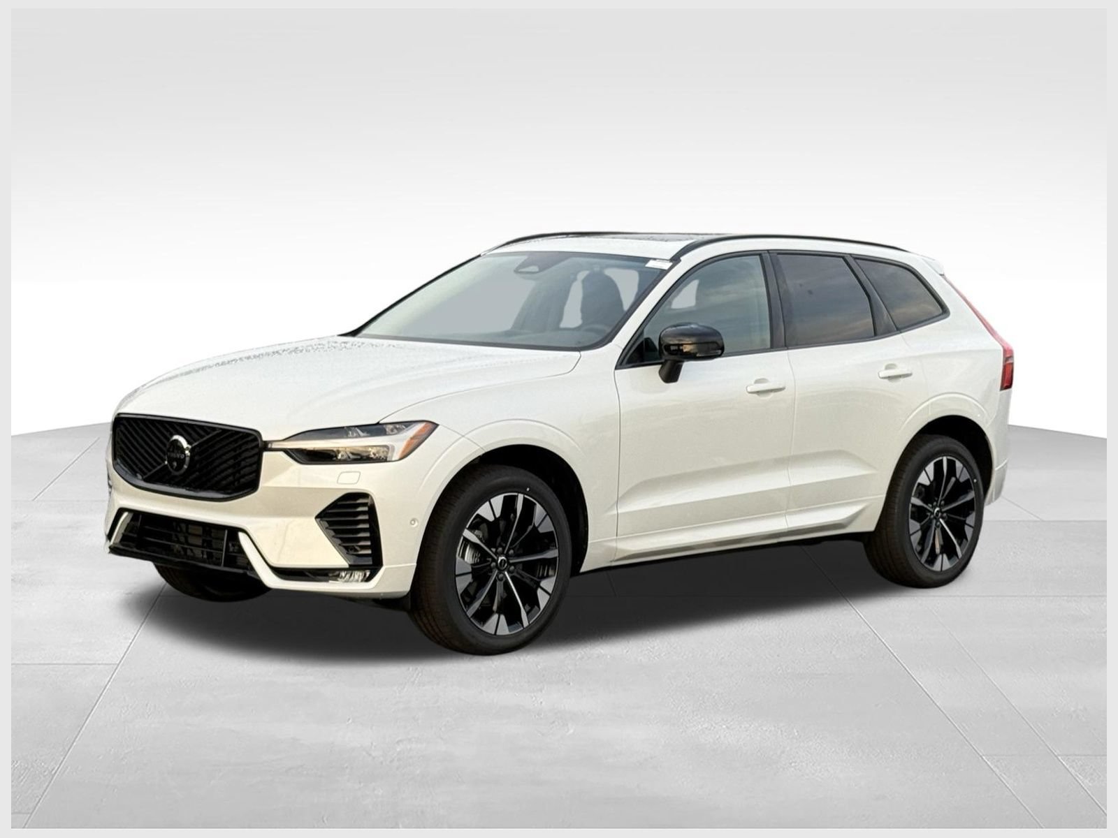 New 2026 Volvo XC60 B5 Plus w/ Climate Package