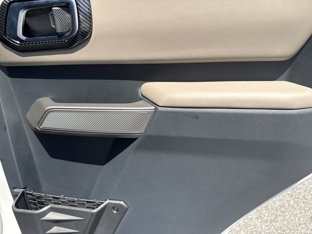 Used 2023 Ford Bronco Wildtrak image 17