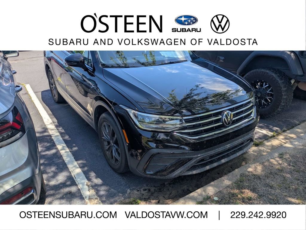 Certified 2023 Volkswagen Tiguan SE w/ Panoramic Sunroof Package