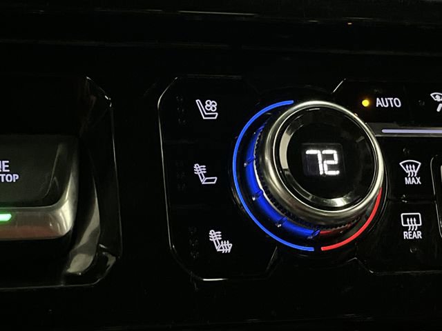 Used 2024 GMC Sierra 2500 AT4 w/ AT4 Preferred Package image 8
