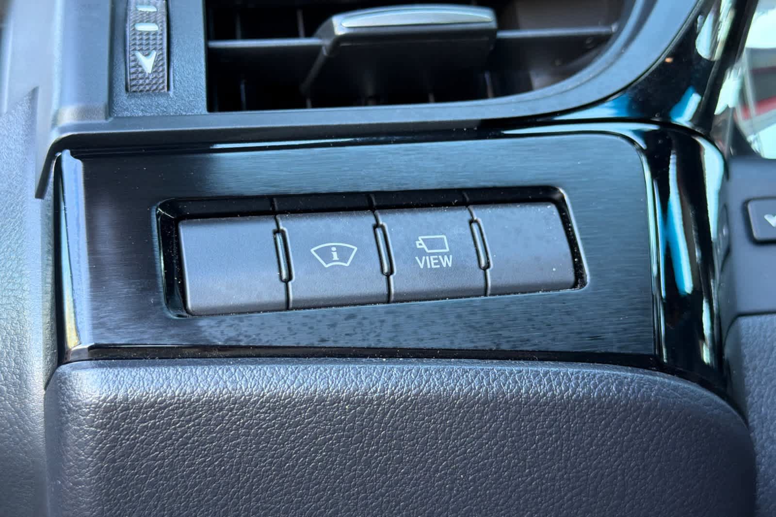 Used 2024 Lexus ES 350 w/ Accessory Package (Z2) FWD image 29