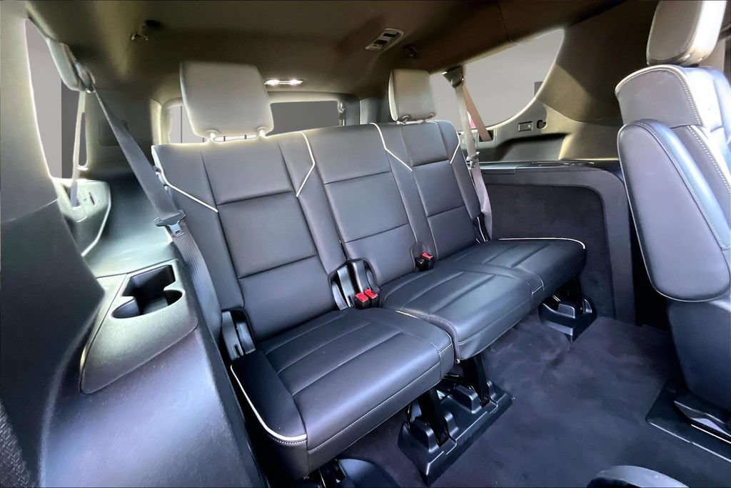 Used 2023 Cadillac Escalade ESV Premium Luxury AWD/4WD image 30