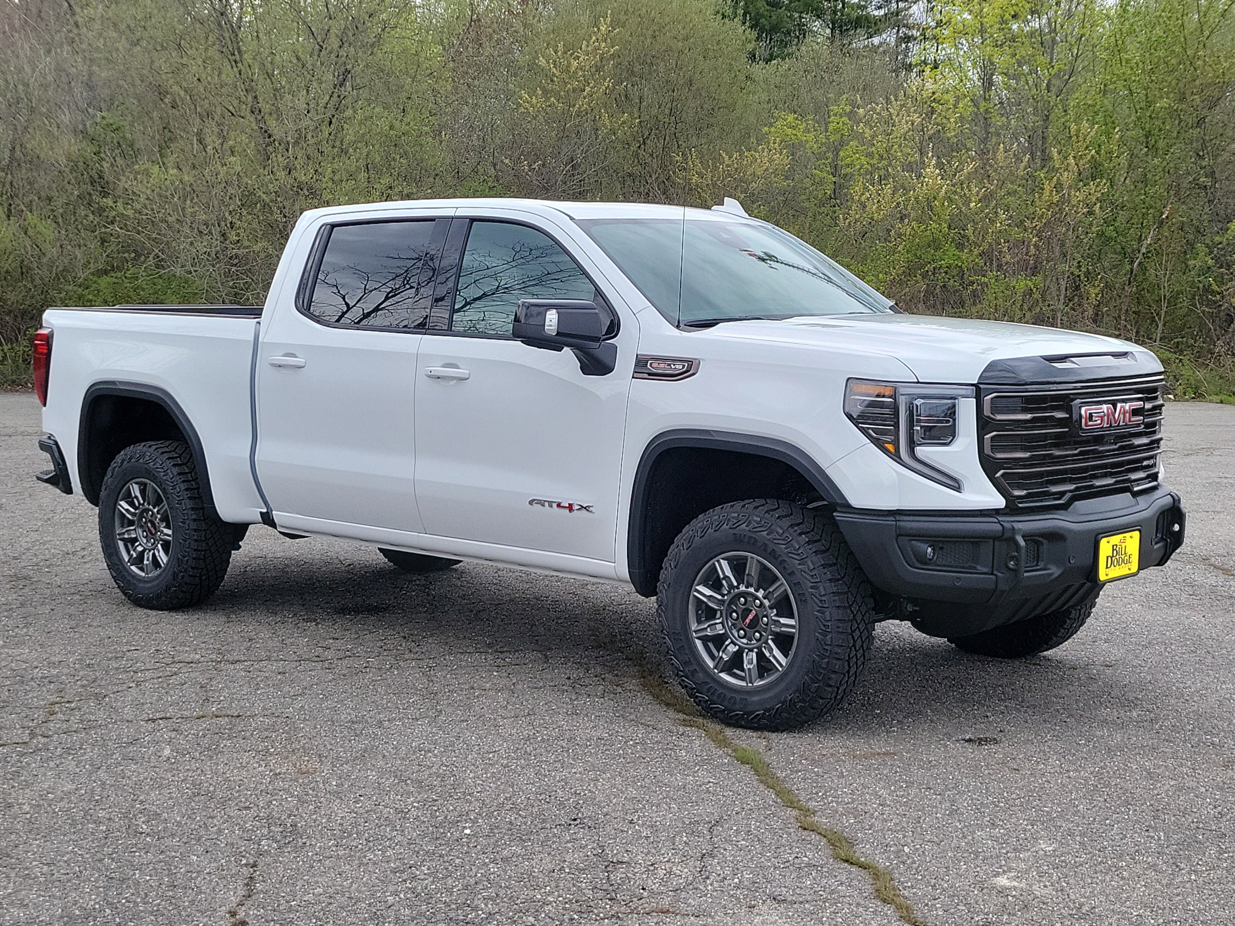 New 2026 GMC Sierra 1500 AT4X AWD/4WD image 9