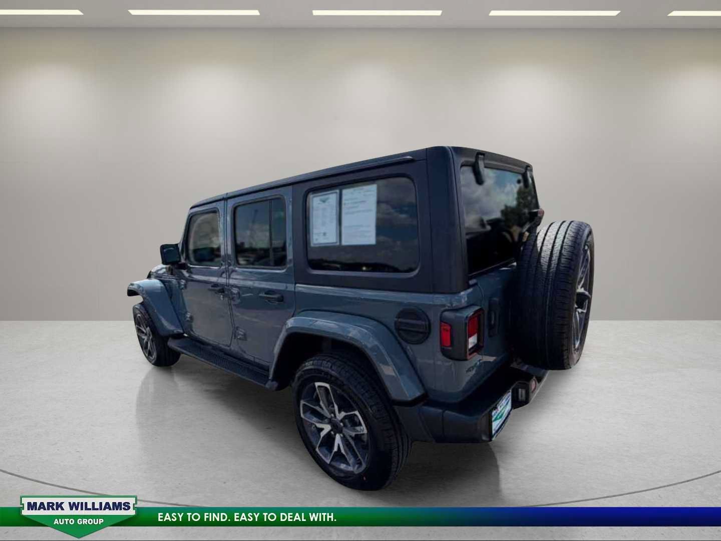 Used 2024 Jeep Wrangler Unlimited w/ Convenience Group AWD/4WD image 73