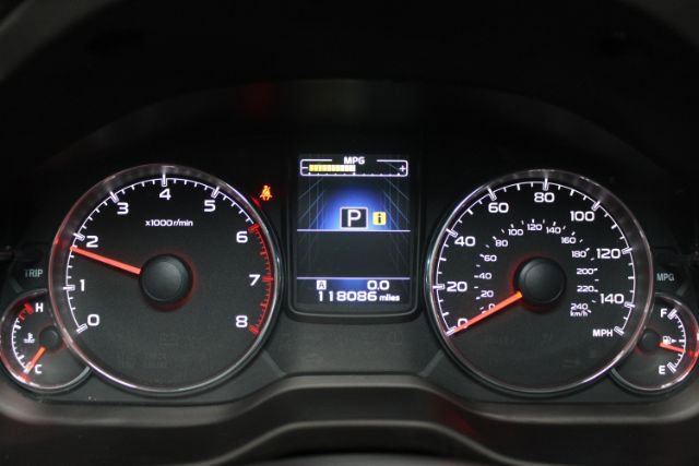 Used 2013 Subaru Outback 2.5i Limited AWD/4WD image 17