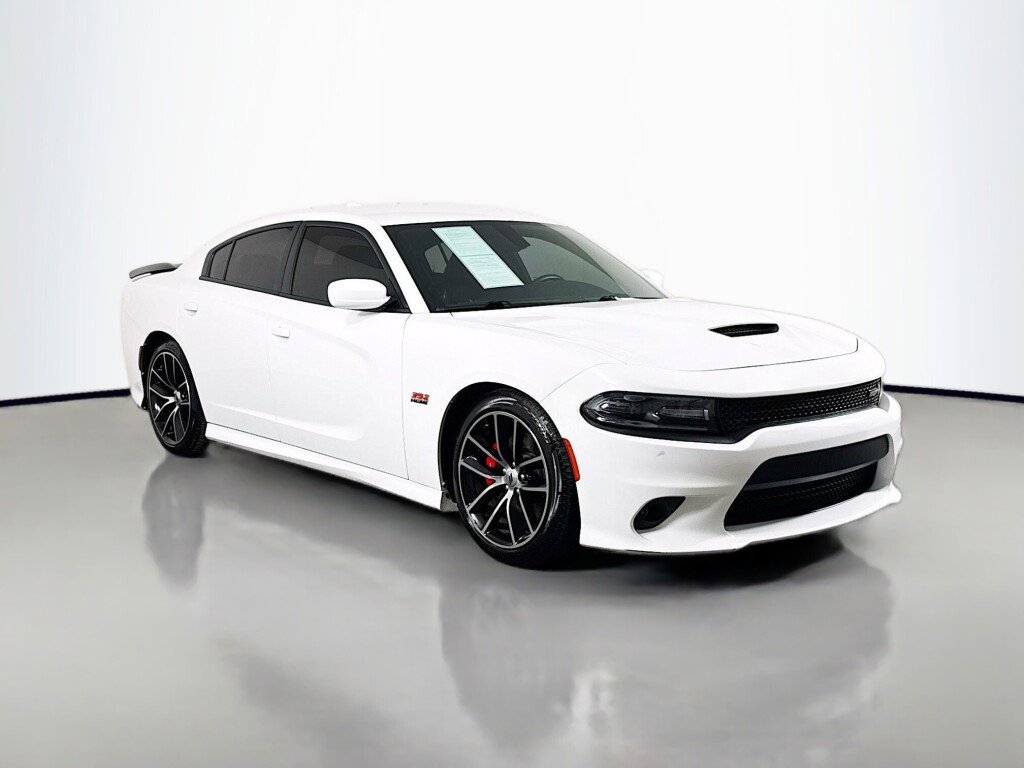 Used 2017 Dodge Charger R/T Scat Pack w/ Beats Audio Group image 7