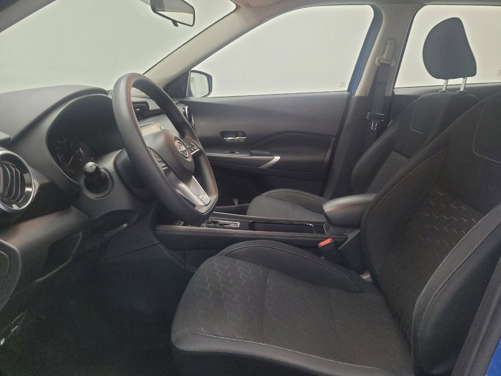 Used 2023 Nissan Kicks SV FWD image 17