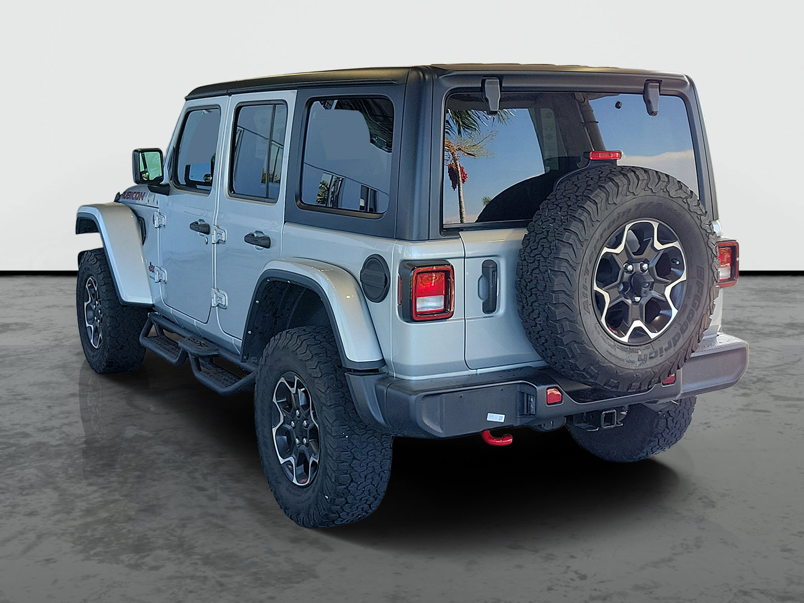 Certified 2023 Jeep Wrangler Unlimited Rubicon AWD/4WD image 3