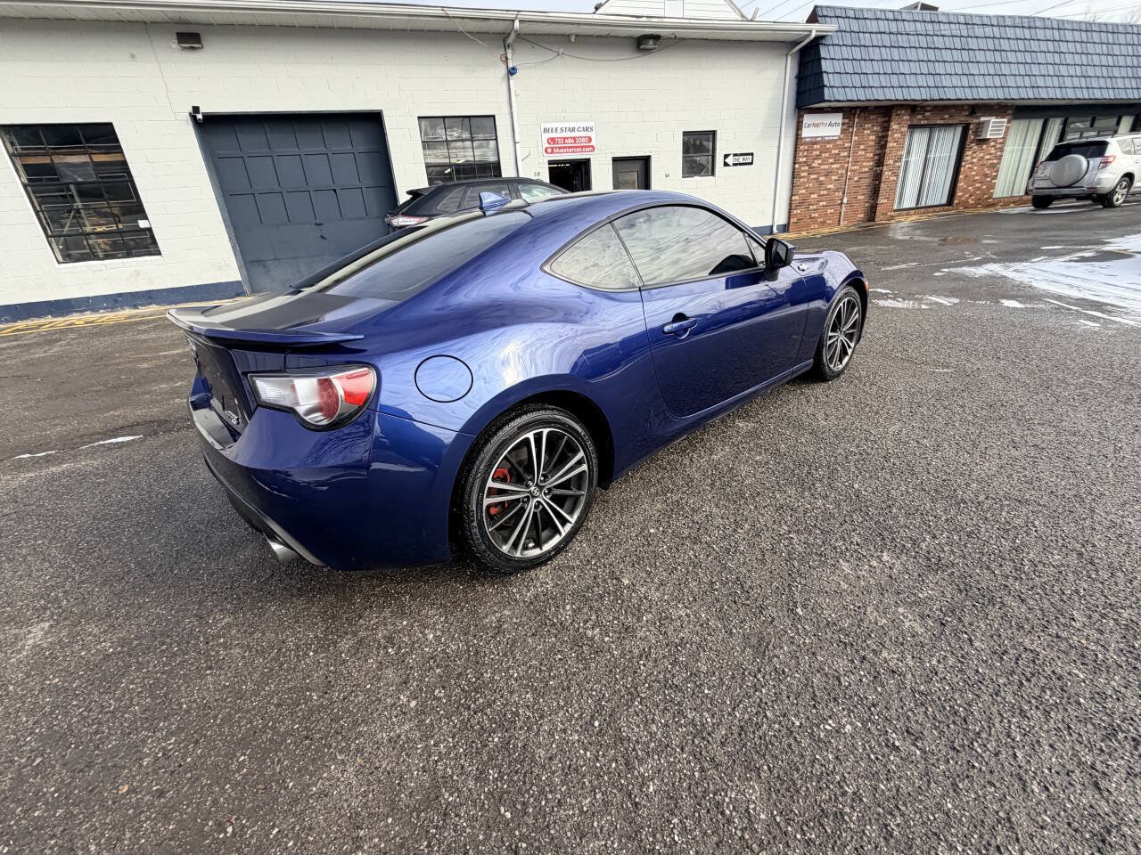 Used 2015 Scion FR-S RWD image 10