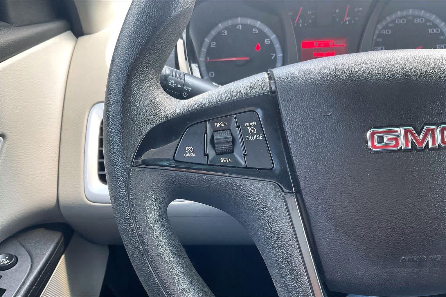 Used 2017 GMC Terrain SLE FWD image 23