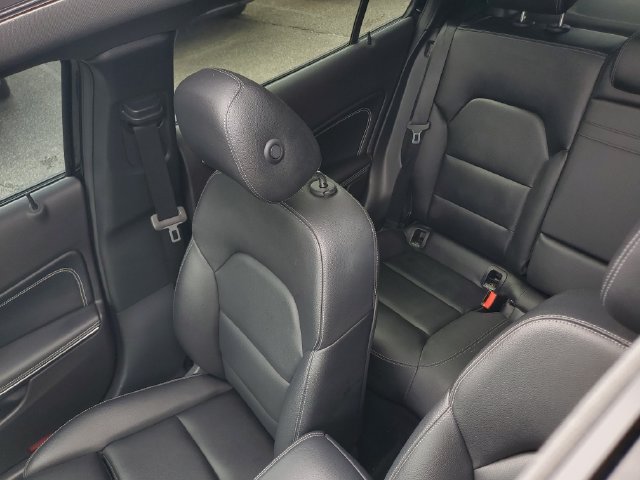 Used 2018 Mercedes-Benz GLA 250 4MATIC image 34