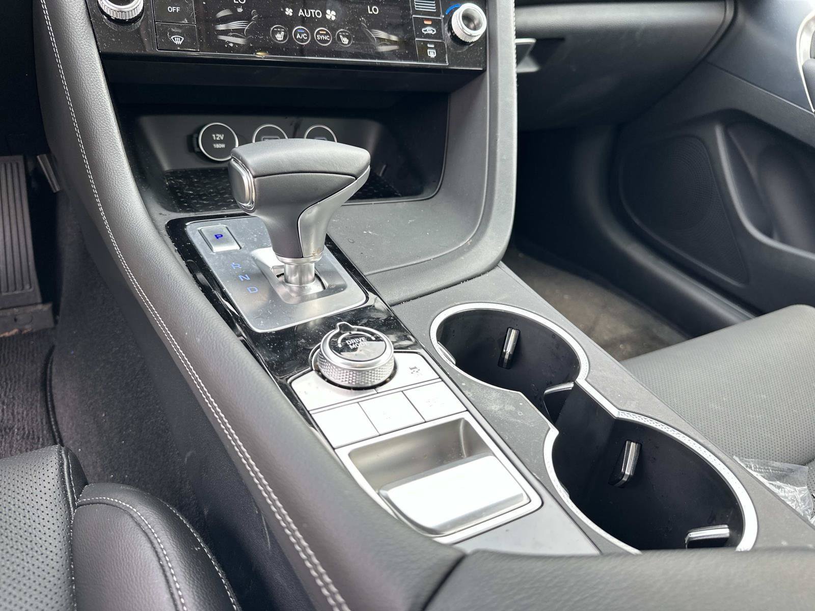Used 2026 Genesis G70 2.5T RWD image 15