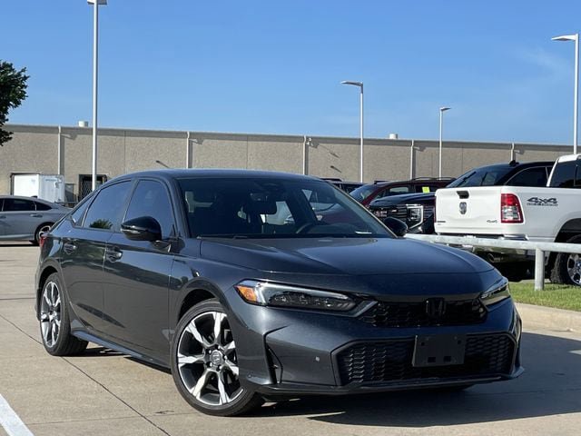 Used 2025 Honda Civic Sport Touring image 2