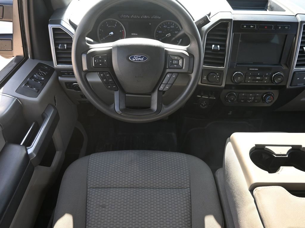 Used 2022 Ford F350 XLT w/ XLT Premium Package image 15