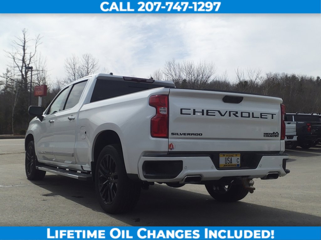 Used 2024 Chevrolet Silverado 1500 High Country image 3