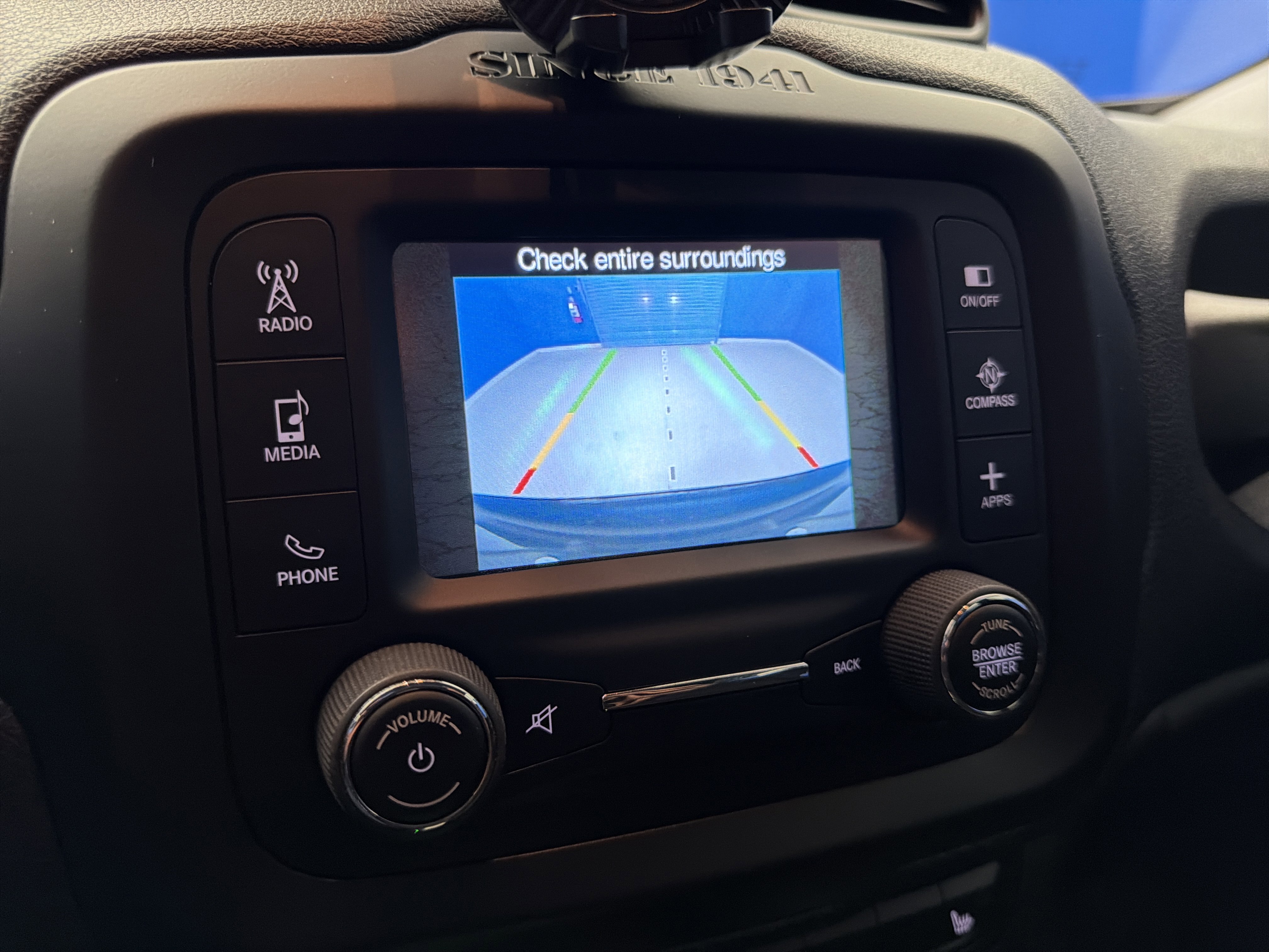 Used 2017 Jeep Renegade Altitude AWD/4WD image 20