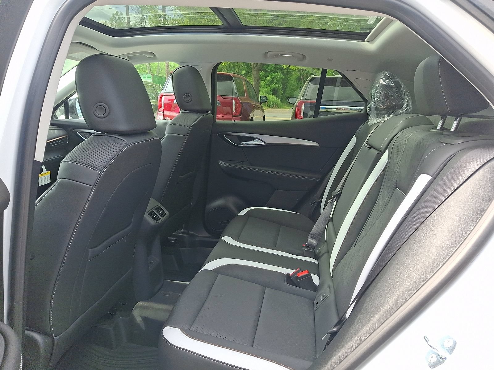 New 2026 Buick Envision Sport Touring AWD/4WD image 10