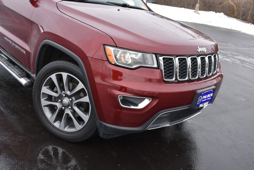 Used 2018 Jeep Grand Cherokee Limited w/ Mopar Chrome Edition Group image 2