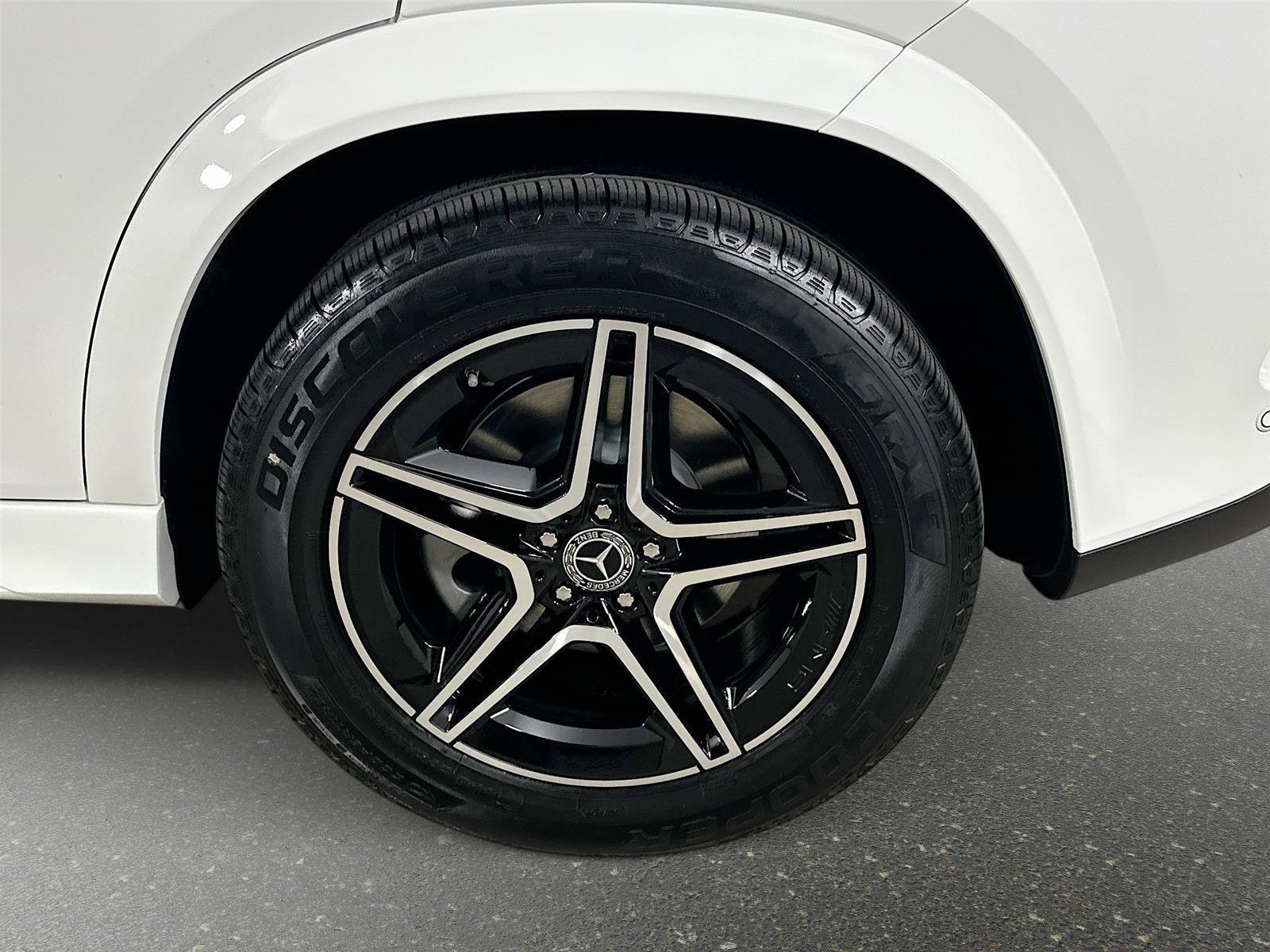 Certified 2026 Mercedes-Benz GLE 450 4MATIC image 42