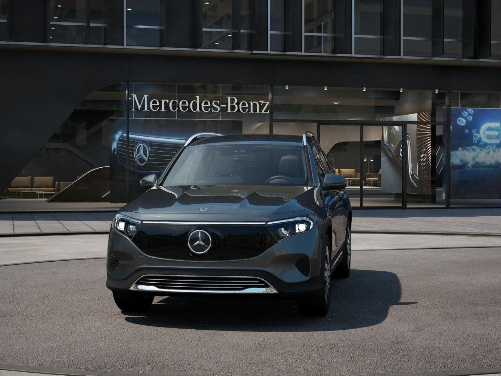 Used 2025 Mercedes-Benz EQB 250+ image 41