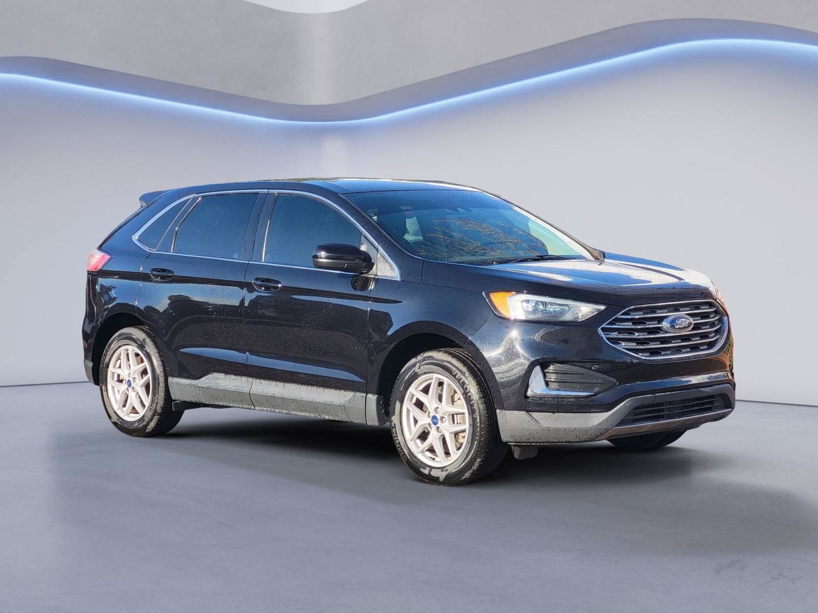 Used 2022 Ford Edge SEL AWD/4WD image 3