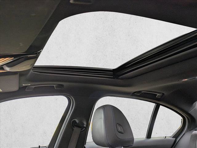 Used 2023 BMW 330i xDrive Sedan w/ M Sport Package image 13