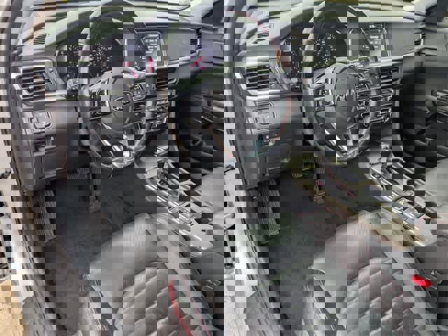 Used 2020 Kia Optima SX image 2